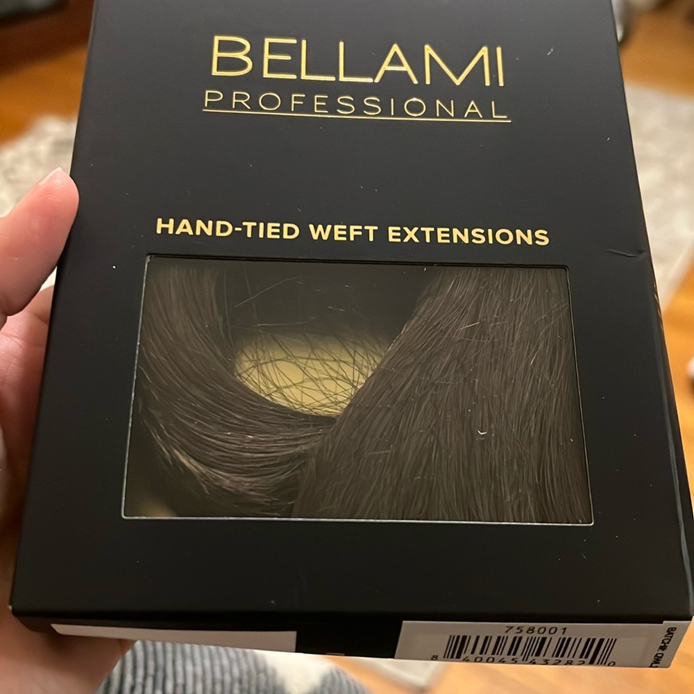 SEALED Handtied 18” Bellami extensions walnut brown